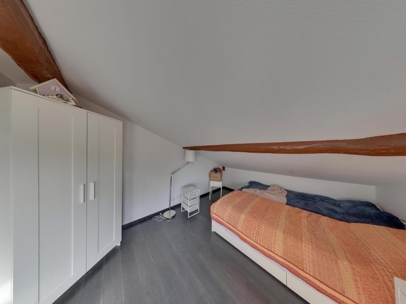 Appartement - 93 m² - 4 pièces