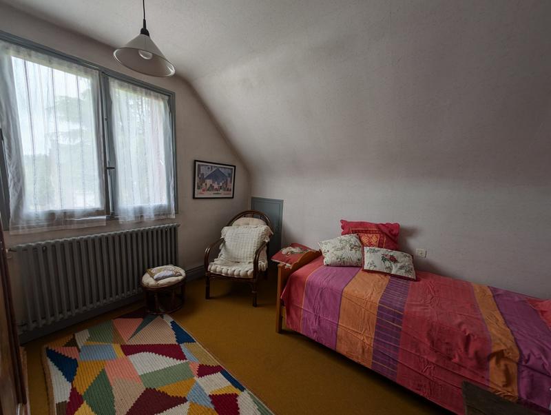 Maison - 142 m² - 9 pièces