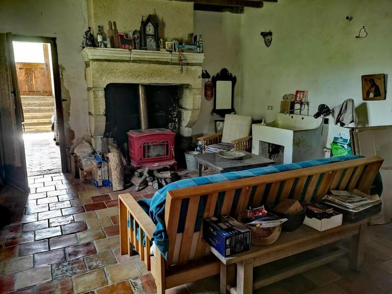 Maison - 410 m² - 8 pièces