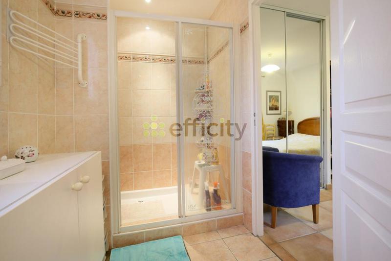 Maison - 196 m² - 6 pièces