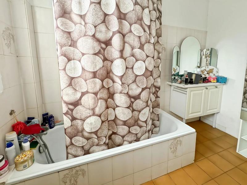 Maison - 100 m² - 6 pièces