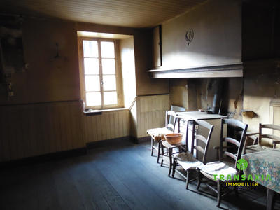 Maison ancienne - 106 m² - 7 pièces