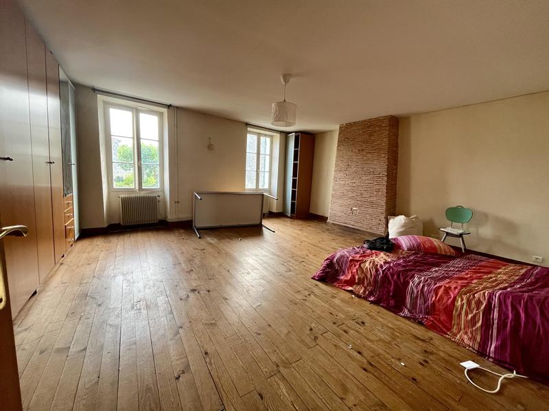 Maison - 177 m² - 7 pièces