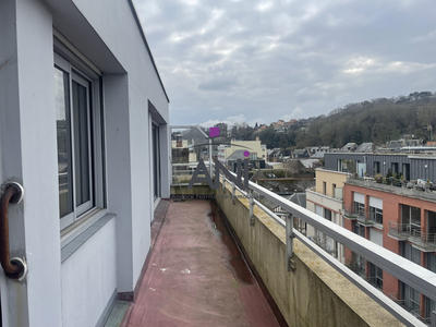 Appartement - 82 m² - 4 pièces