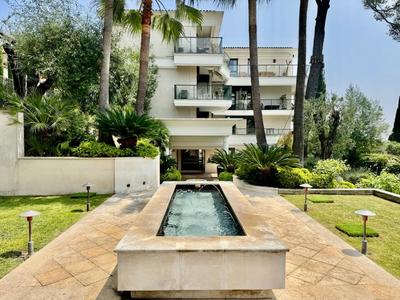 Appartement - 123 m² - 4 pièces