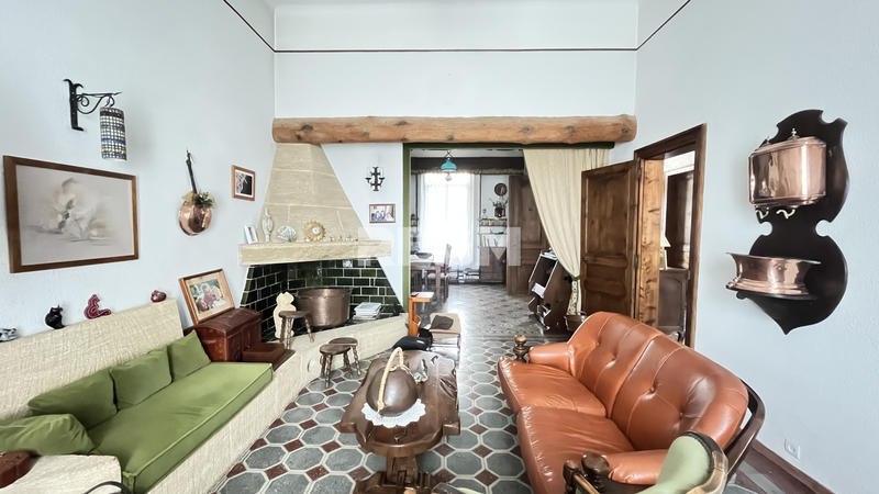 Propriété - 185 m² - 7 pièces