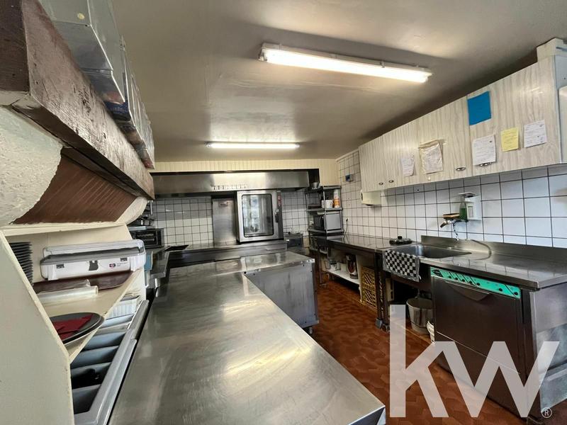 Immeuble mixte - 280 m²