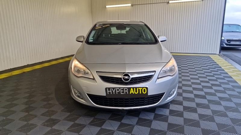 Opel Astra 1.7 Cdti 110 Ch Fap Enjoy