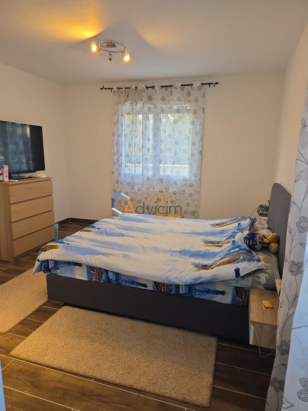 Maison - 150 m² - 7 pièces