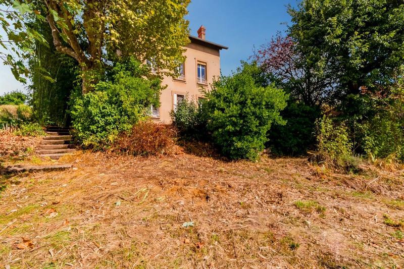 Maison - 146 m² - 8 pièces