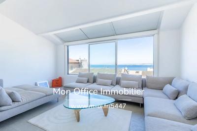 Penthouse - 135 m² - 4 pièces