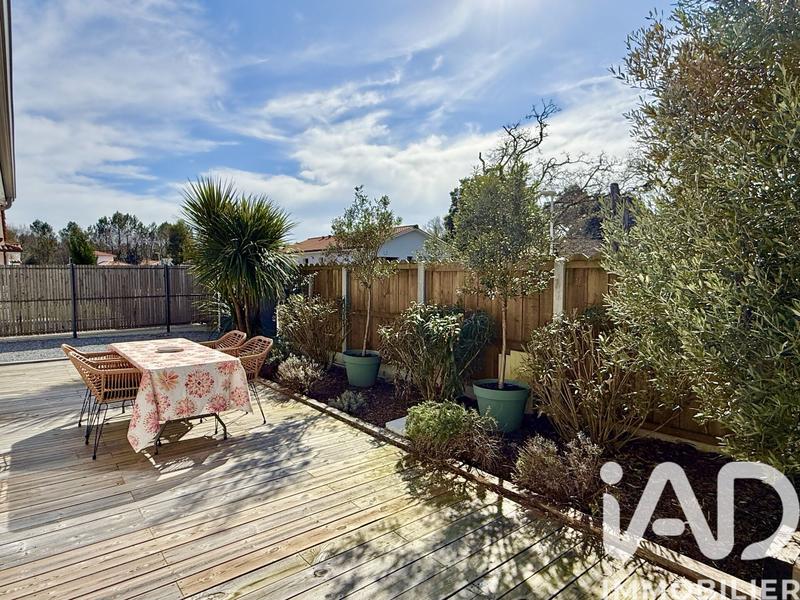 Maison - 80 m² - 4 pièces