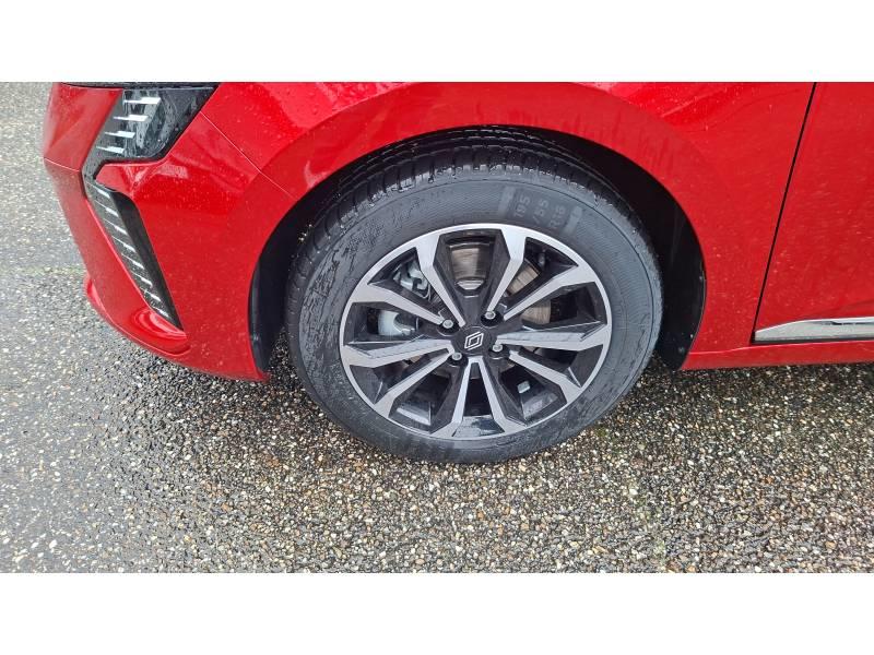 Renault Clio E-Tech full hybrid 145 Techno