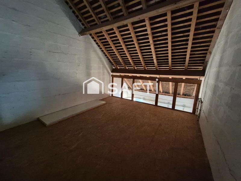 Maison - 83 m² - 4 pièces