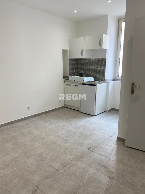 Appartement - 15 m² - 1 pièce
