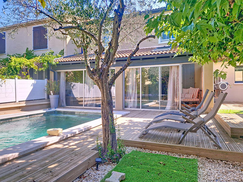 Maison - 140 m² - 5 pièces