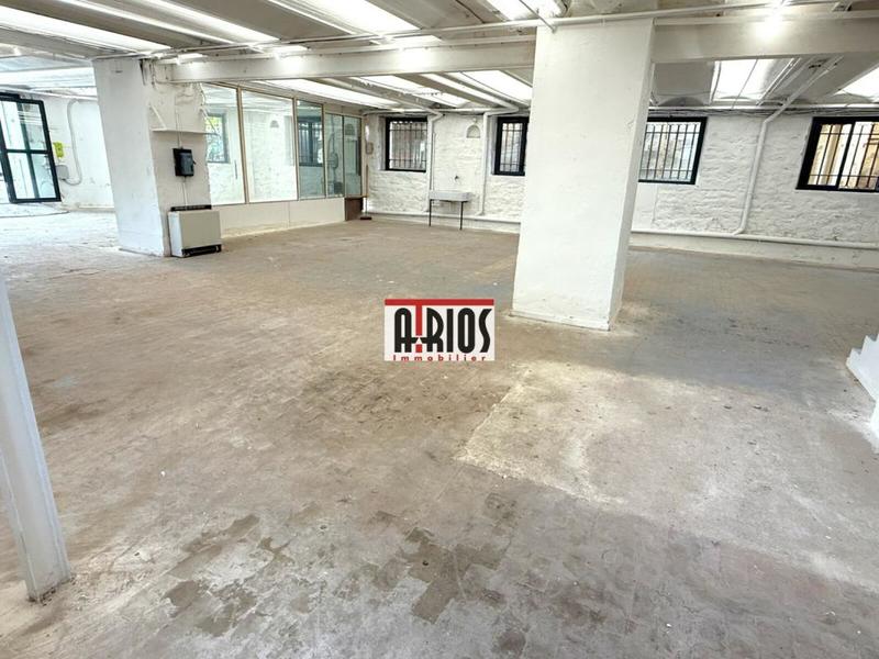 Local d'activité / Entrepôt - 420 m²