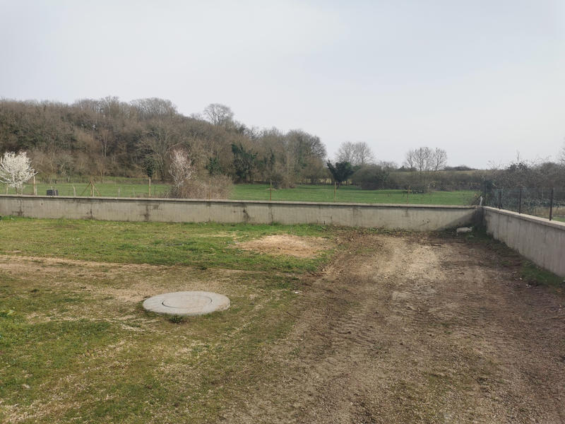 Maison - 225 m² - 9 pièces