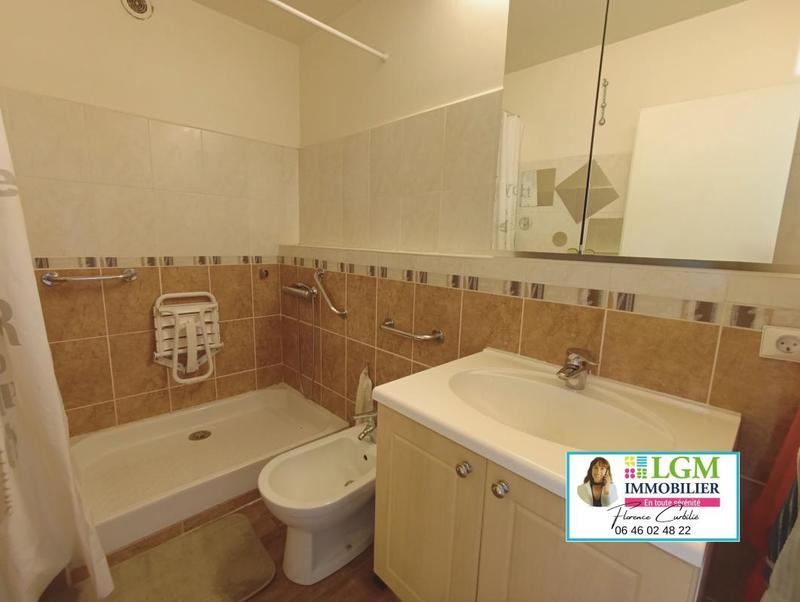 Appartement - 80 m² - 3 pièces