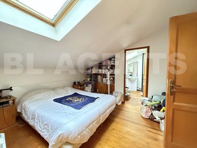 Maison - 122 m² - 5 pièces