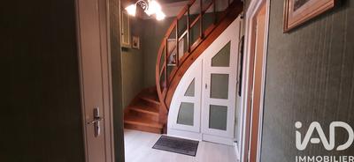 Maison - 102 m² - 5 pièces