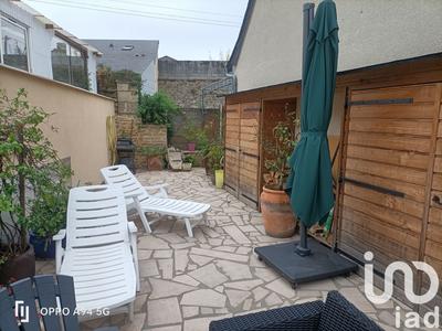 Maison - 168 m² - 9 pièces