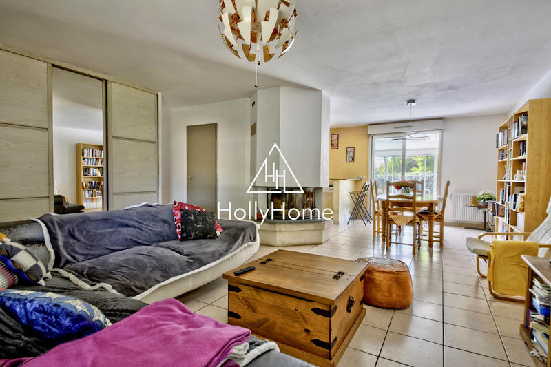 Maison - 90 m² - 4 pièces