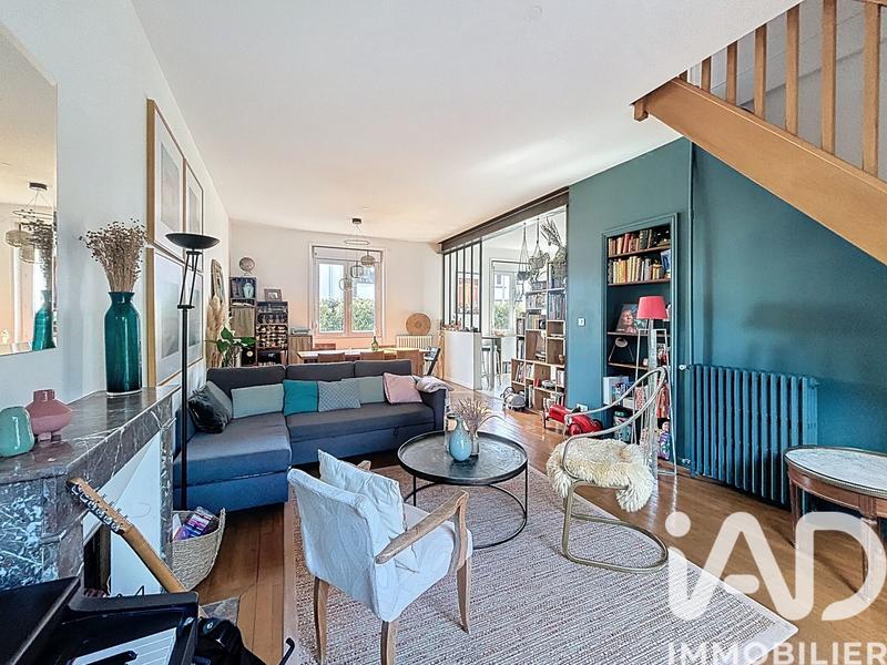 Maison - 91 m² - 6 pièces