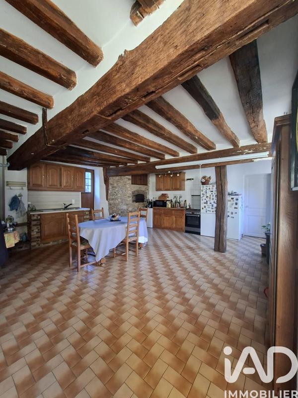 Maison - 309 m² - 11 pièces