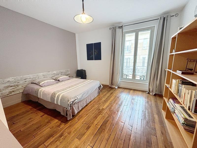 Maison bourgeoise - 200 m² - 9 pièces