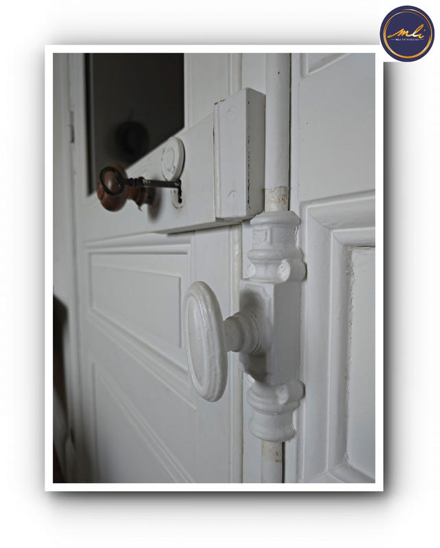 Villa - 264 m² - 10 pièces