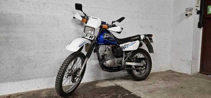 Suzuki Dr 125 suzuki 0125 026