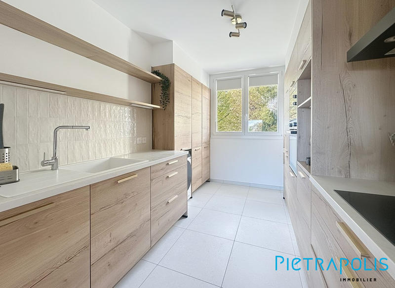 Appartement - 87 m² - 4 pièces