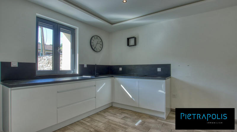 Maison - 72 m² - 3 pièces