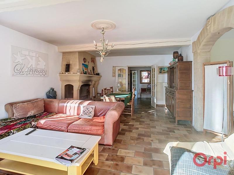 Maison - 295 m² - 12 pièces