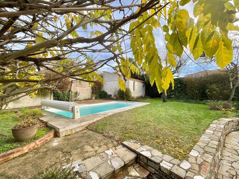 Maison - 164 m² - 8 pièces