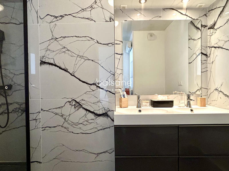 Appartement - 85 m² - 4 pièces