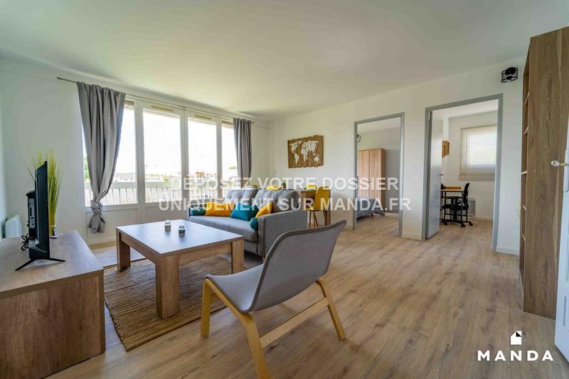 Chambre - 10 m² - 5 pièces