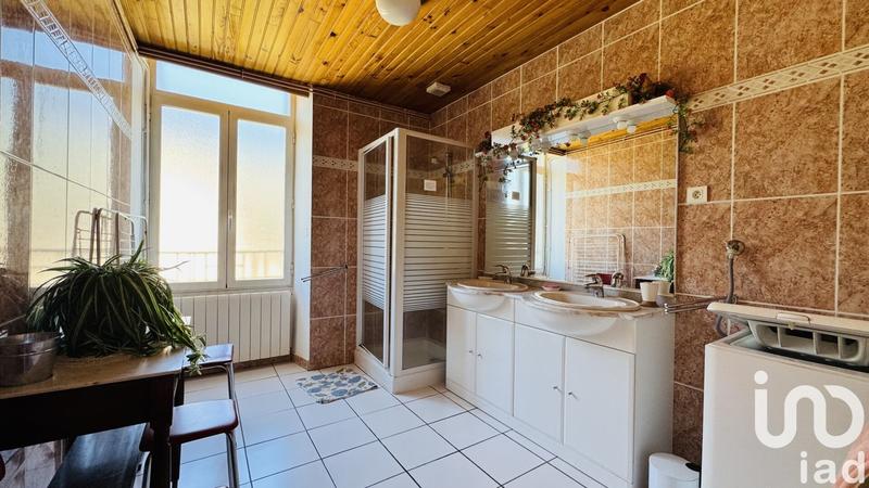 Maison - 375 m² - 13 pièces