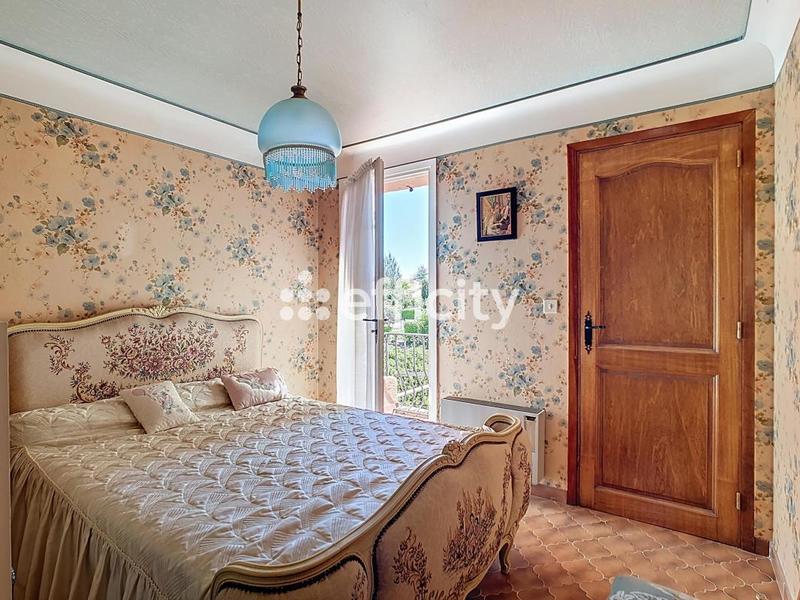 Villa - 128 m² - 5 pièces