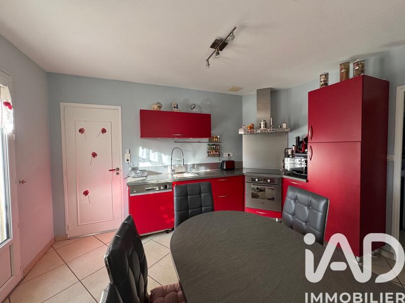 Maison - 90 m² - 4 pièces