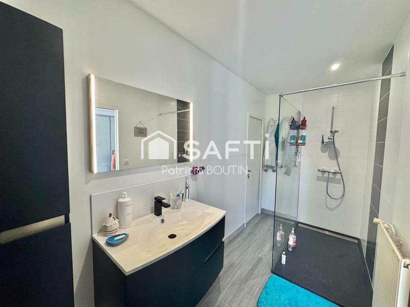 Maison - 182 m² - 7 pièces