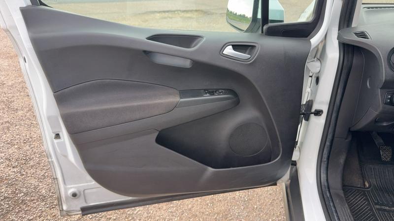 Ford transit courier 1.5 TDCi 75 Trend