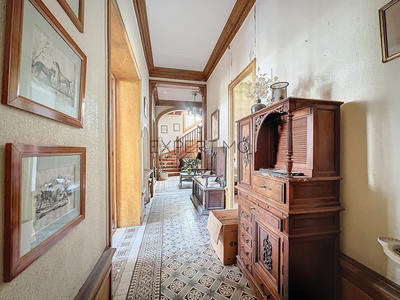 Château - 331 m² - 10 pièces