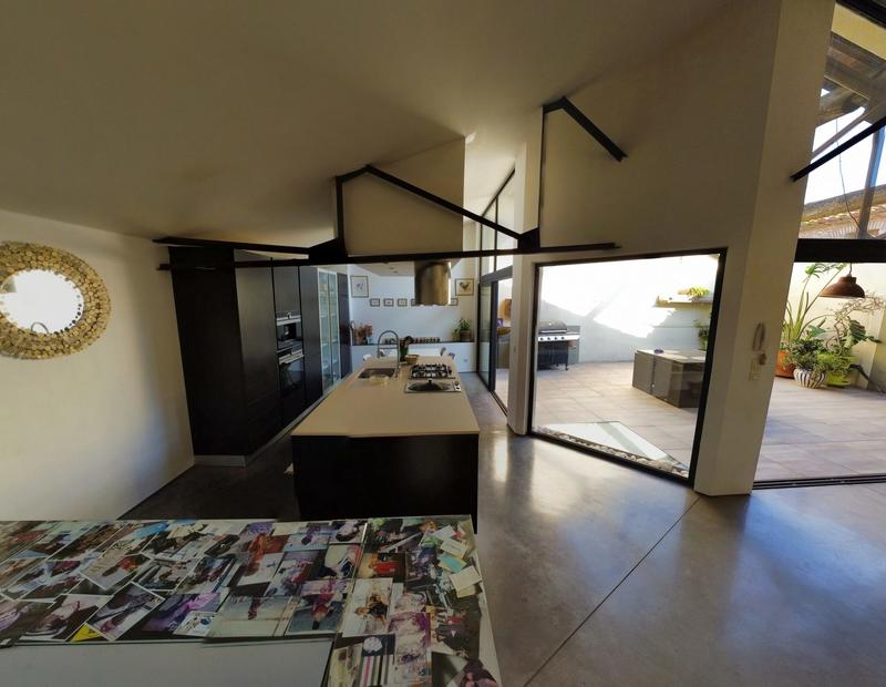 Maison - 184 m² - 6 pièces