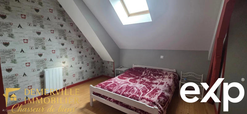 Maison - 153 m² - 7 pièces