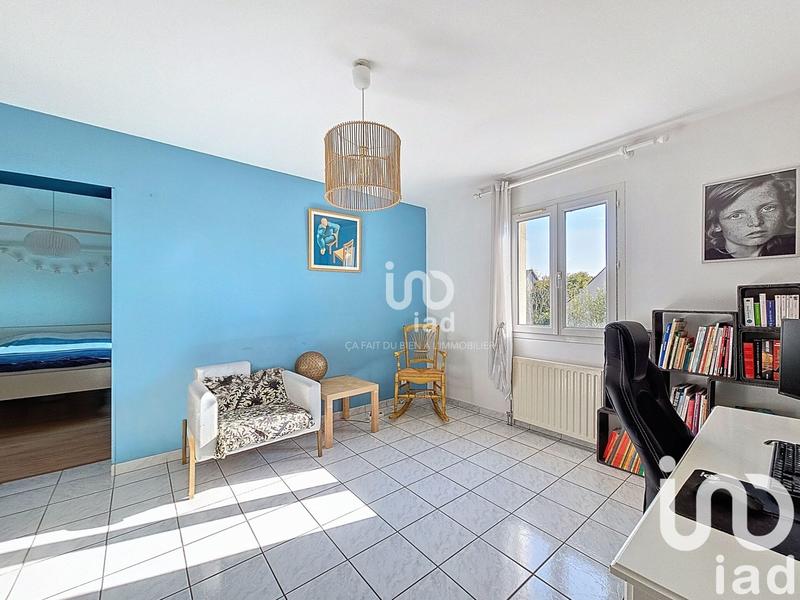 Maison - 220 m² - 9 pièces