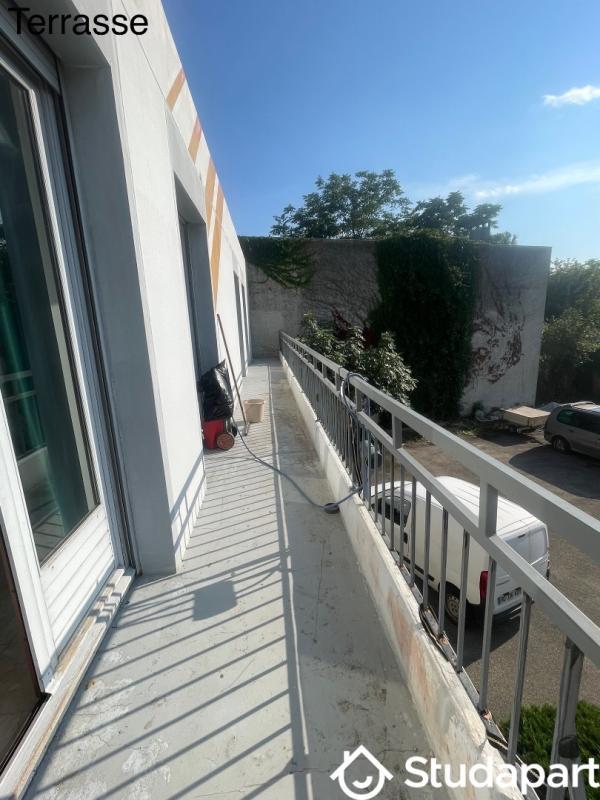 Chambre - 12 m² - 1 pièce