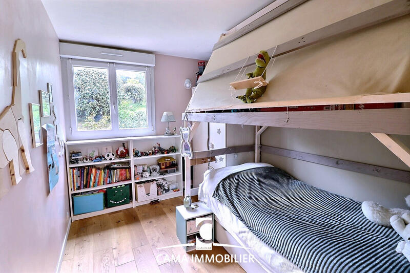 Appartement - 75 m² - 3 pièces