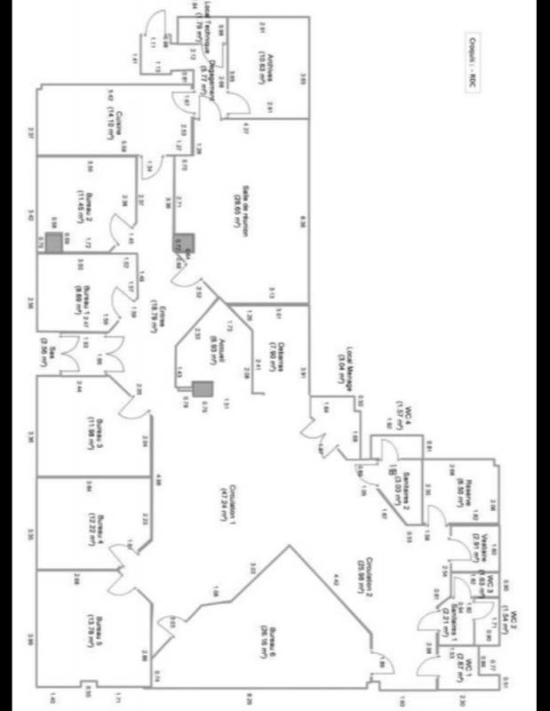 Local commercial - 326 m²